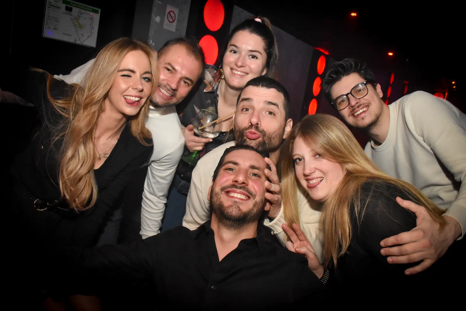 Couverture du reportage Clubbing