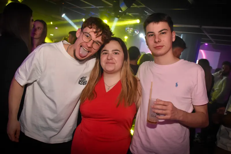 Photo de la soirée DJ Fou - Carrément Tubes 🎵