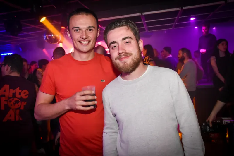 Photo de la soirée DJ Fou - Carrément Tubes 🎵