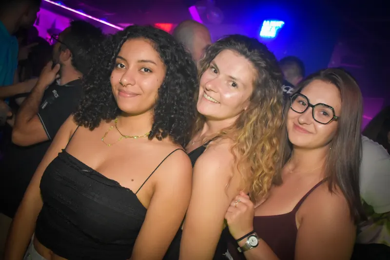 Photo de la soirée Génération Avril 🍾