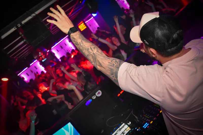 Photo de la soirée Raza 🎧