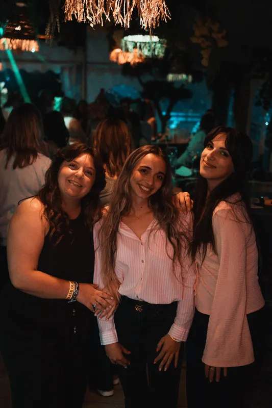 Photo de la soirée 𝗠𝗶𝘀𝘁𝗶𝗻𝗴𝘂𝗲𝘁𝘁𝗲𝘀 𝗲́𝗱𝗶𝘁𝗶𝗼𝗻 #𝟮 🪩🍒