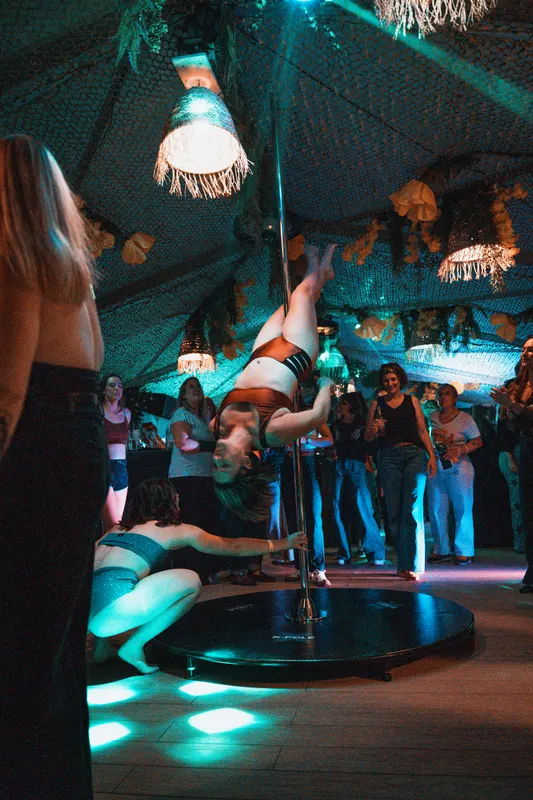 Photo de la soirée 𝗠𝗶𝘀𝘁𝗶𝗻𝗴𝘂𝗲𝘁𝘁𝗲𝘀 𝗲́𝗱𝗶𝘁𝗶𝗼𝗻 #𝟮 🪩🍒