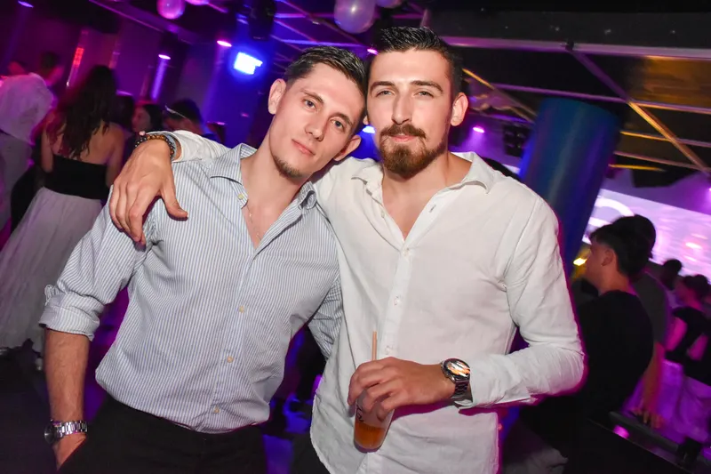 Photo de la soirée Génération Juin 🍾