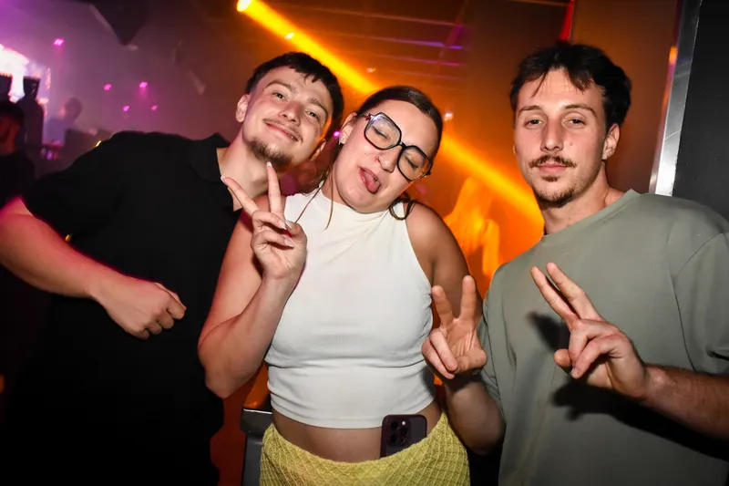 Photo de la soirée 𝗠𝗔𝗜̈𝗞𝗔 𝗧𝗢𝗨𝗥 🧢