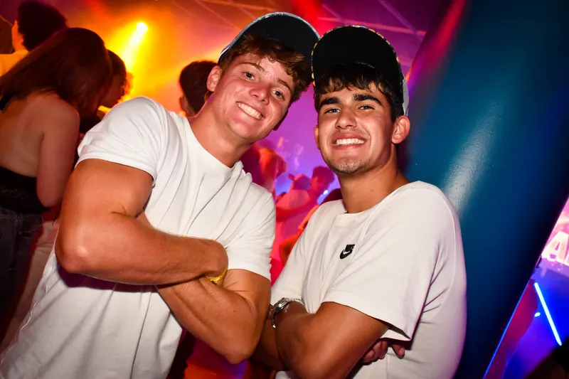 Photo de la soirée 𝗠𝗔𝗜̈𝗞𝗔 𝗧𝗢𝗨𝗥 🧢