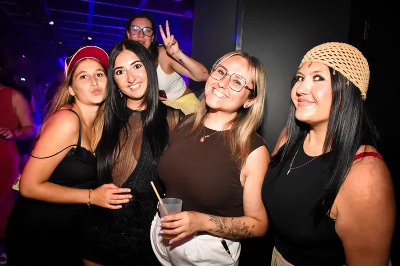 Photo de la soirée 𝗠𝗔𝗜̈𝗞𝗔 𝗧𝗢𝗨𝗥 🧢
