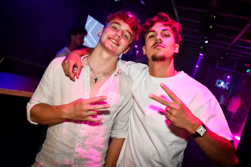 Photo de la soirée 𝗠𝗔𝗜̈𝗞𝗔 𝗧𝗢𝗨𝗥 🧢