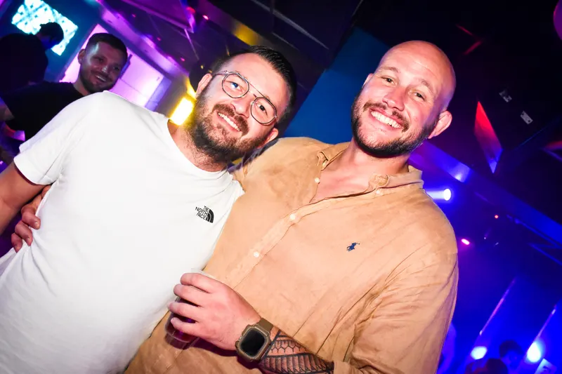 Photo de la soirée 𝗠𝗔𝗜̈𝗞𝗔 𝗧𝗢𝗨𝗥 🧢