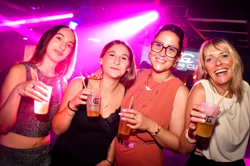 Photo de la soirée 𝗠𝗔𝗜̈𝗞𝗔 𝗧𝗢𝗨𝗥 🧢