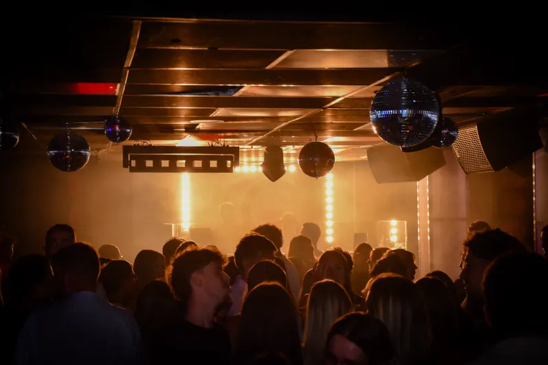 Photo de la soirée 𝗚𝗟𝗔𝗠 𝗥𝗢𝗨𝗟𝗘𝗧𝗧𝗘 🎰