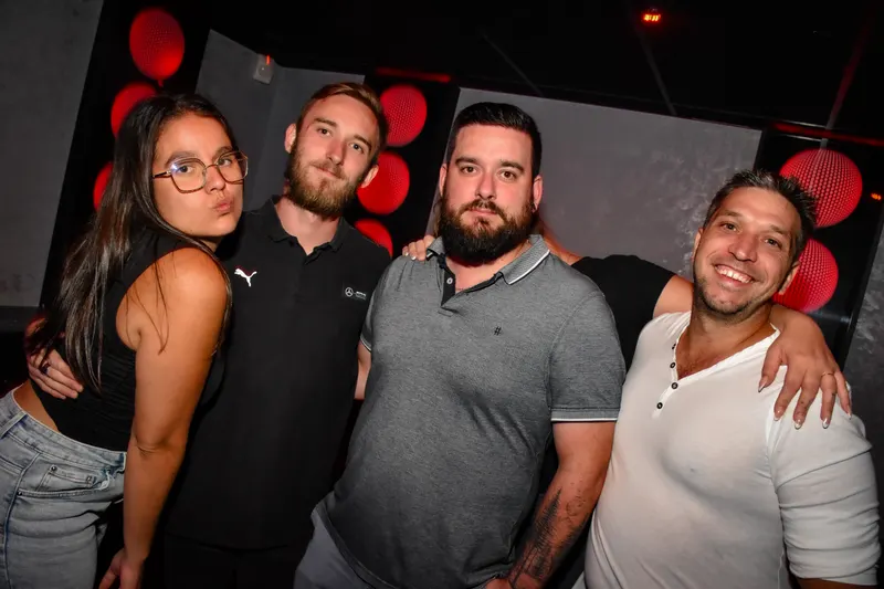 Photo de la soirée 𝗚𝗟𝗔𝗠 𝗥𝗢𝗨𝗟𝗘𝗧𝗧𝗘 🎰