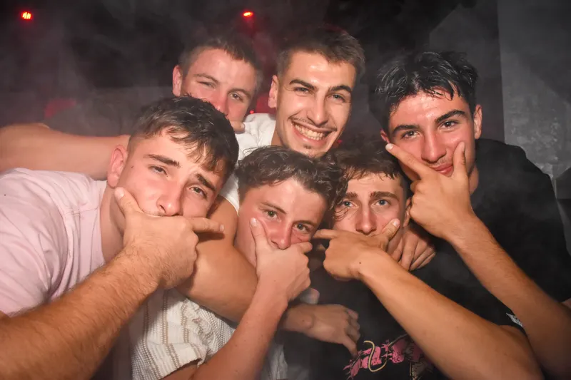 Photo de la soirée Generation 2000 avec DJ MAST