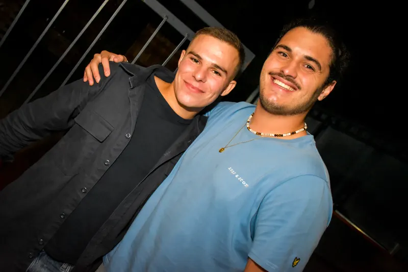 Photo de la soirée Generation 2000 avec DJ MAST