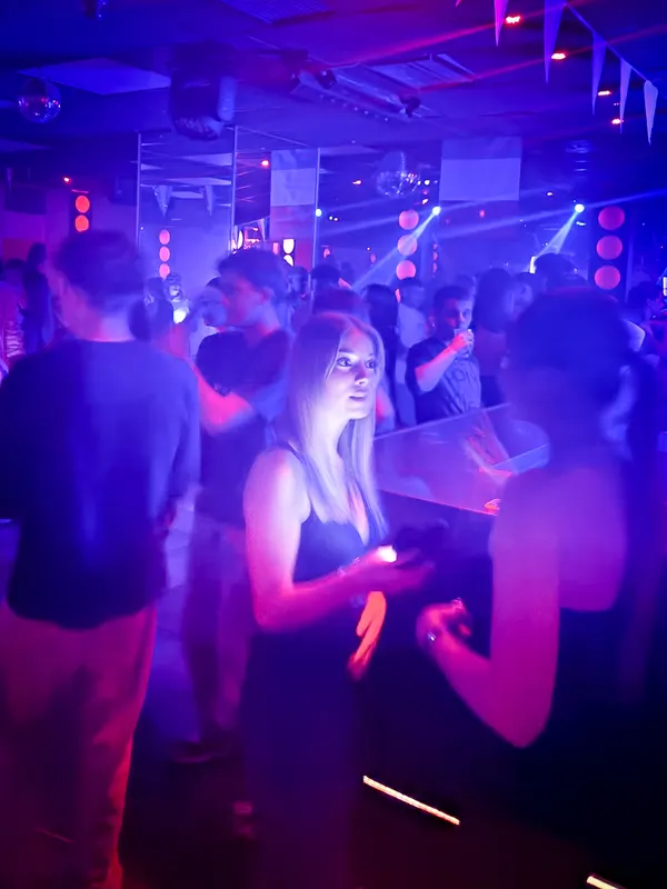 Photo de la soirée 𝗟𝗔 𝗙𝗥𝗘𝗡𝗖𝗛 🇫🇷  by DJ FDB